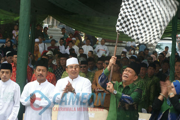 Pawai Taaruf MTQ Ke-34 Tingkat Jabar