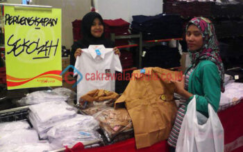Jelang PPDB, Penjualan Baju Seragam Meningkat 90%