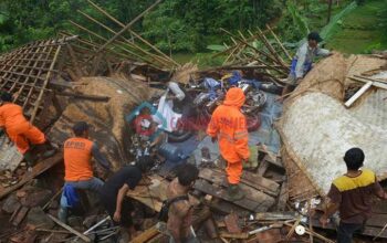 Naas, Rumah Milik Pedagang Sayur Rata dengan Tanah