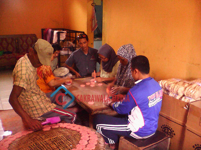 Produksi Rengginang Kurang Perhatian Pemerintah