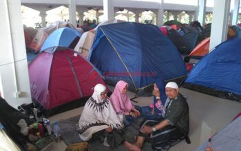 Cara Unik Menyambut Malam Lailatul Qadar