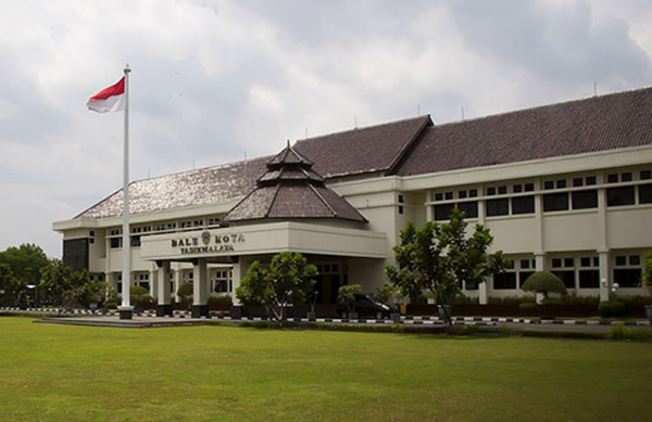 Hari Pertama Puasa, Apel Pagi Cuma Dihadiri 50 PNS Pemkot