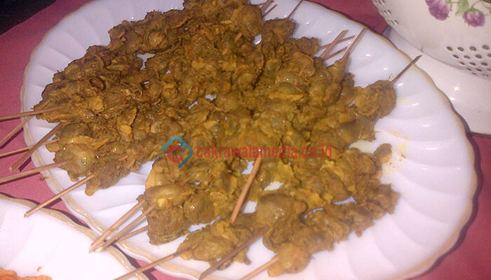Sate Toe Makanan Khas Kecamatan Kalipucang