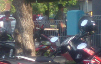 Parah, Puluhan Kendaraan Lolos Masuk ke Pantai Pangandaran Tanpa Beli Karcis