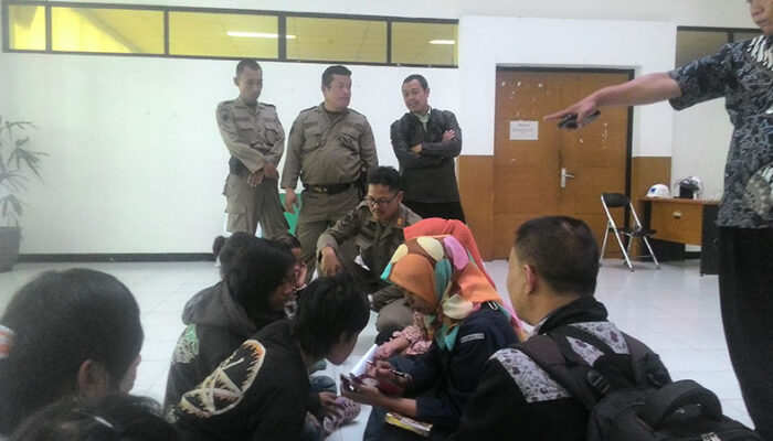 Satpol PP Cimahi Jaring 26 Anjal