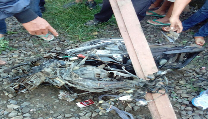 Tragis, Gadis ini Tewas Ditubruk Kereta Api