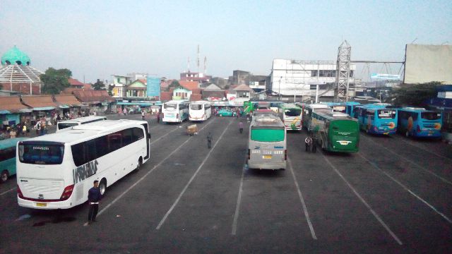 Volume Pemudik Terminal Cicaheum Masih Tinggi