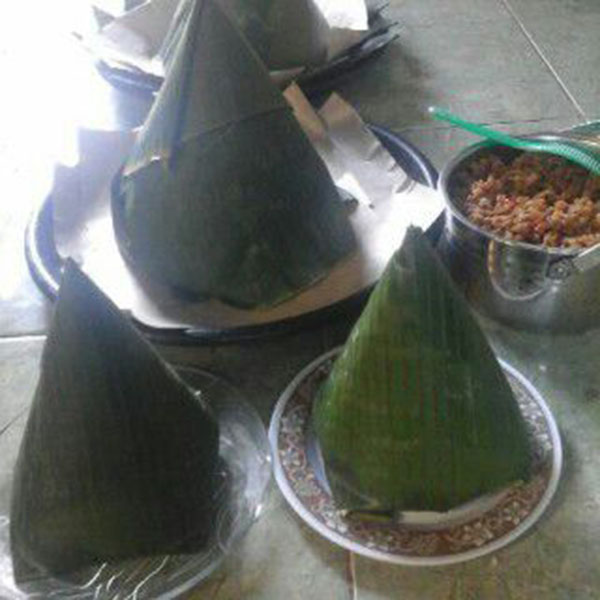 Meriahkan HUT Ke-71,Warga Ciamis Gelar Lomba Seribu Nasi Tumpeng Kemerdekaan