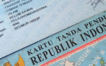 Rekam KTP-el, Disdukcapil Kota Cimahi Jembut Bola