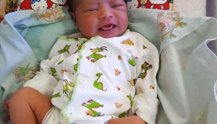 Bayi Satu Hari Ditemukan Di Bukit Duri