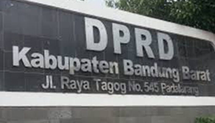 Ketua DPRD Pertanyakan Lelang di KBB