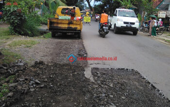 Sambut PON, Ruas Jalan Berlubang di Pangandaran Ditambal