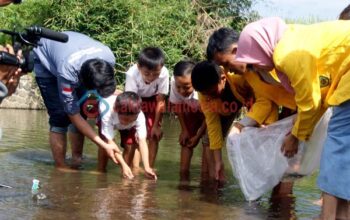 DEM Mahasiswa UNSIL Berikan Edukasi Lingkungan Kepada Siswa SD