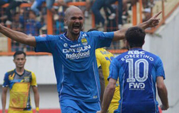 Jelang Kick Off PERSIB vs PSM Makassar, Bobotoh: “Ulah Hilap 3 Rakaat”