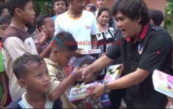 Korban Banjir Pangandaran Dapat Bantuan Dari Komunitas Sosial 234 SC Bandung