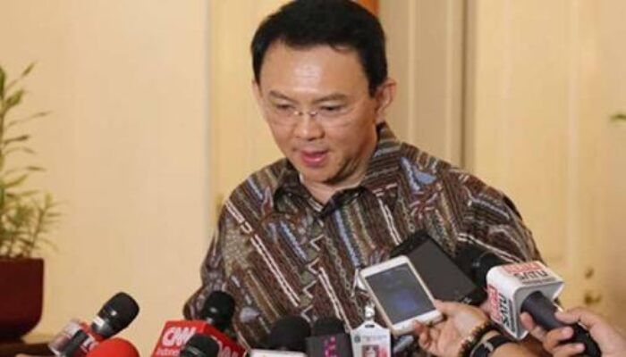 Membuat Gaduh, Ahok Akhirnya Minta Maaf
