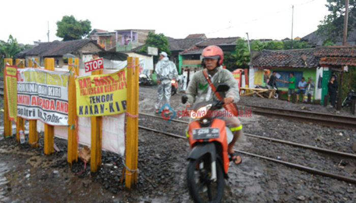 Meski Ditutup Permanen, Perlintasan ini Masih Bisa Dilewati Pengendara