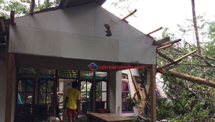 Parigi Diterjang Puting Beliung, BPBD Catat 193 Rumah dan Toko