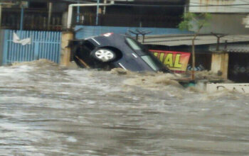 Pemprov dan Pemkot Bandung Harus Bekerjasama Atasi Banjir