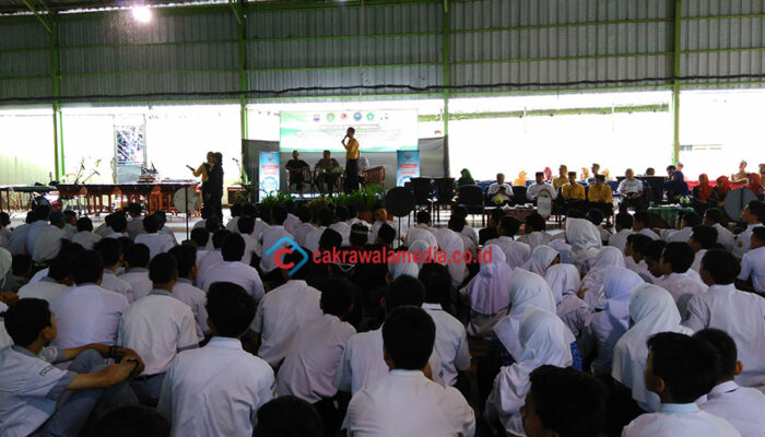Ribuan Siswa Kota Cimahi Gelar Deklarasi Anti Kriminalitas