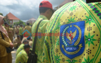 Nuansa Dukungan Dibalik Tuntutan Para Kades !!
