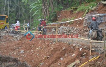 Kapolres Tasikmalaya Sayangkan Lambannya Penanganan Jalan Amblas !