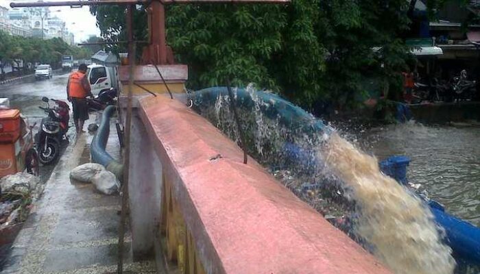 DBMP Kota Bandung Menambah Lima Pompa Penyedot Banjir