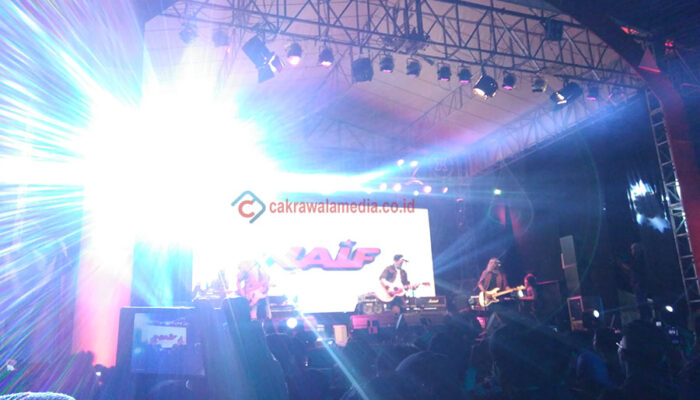 Hari Pertama, Naif Tutup Kick Fest 2016
