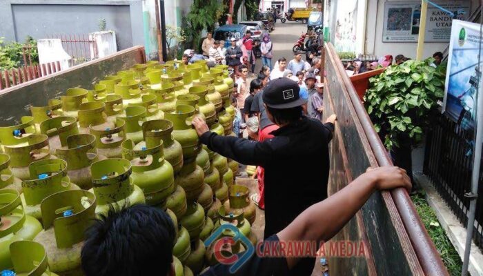 Operasi Pasar Gas LPG 3 Kg mulai di Kelurahan Setiamana, Cimahi