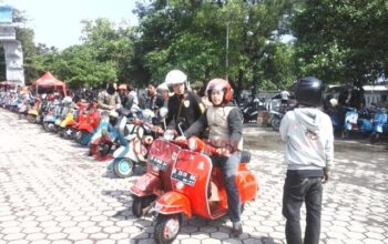 Vespa Antik Club Ikut Gerakan Tertib Berlalulintas