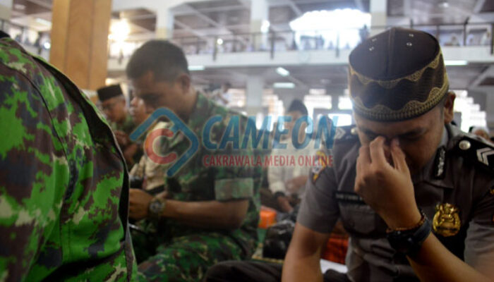 Doa dan Istigosah Keselamatan Bangsa, Sentuh Nurani Aparat..