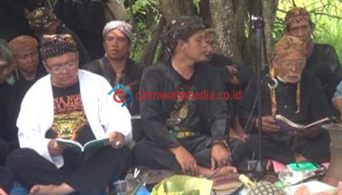 Hampir Punah,Tradisi Kuno Pembacaan Sejarah Kacijulangan Kini Dihidupkan Kembali