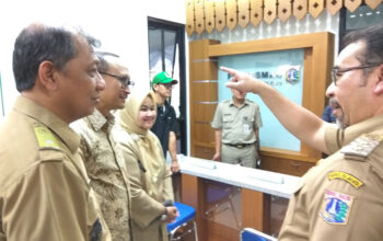 Jakpro Serahkan Puskesmas ke Pemprov