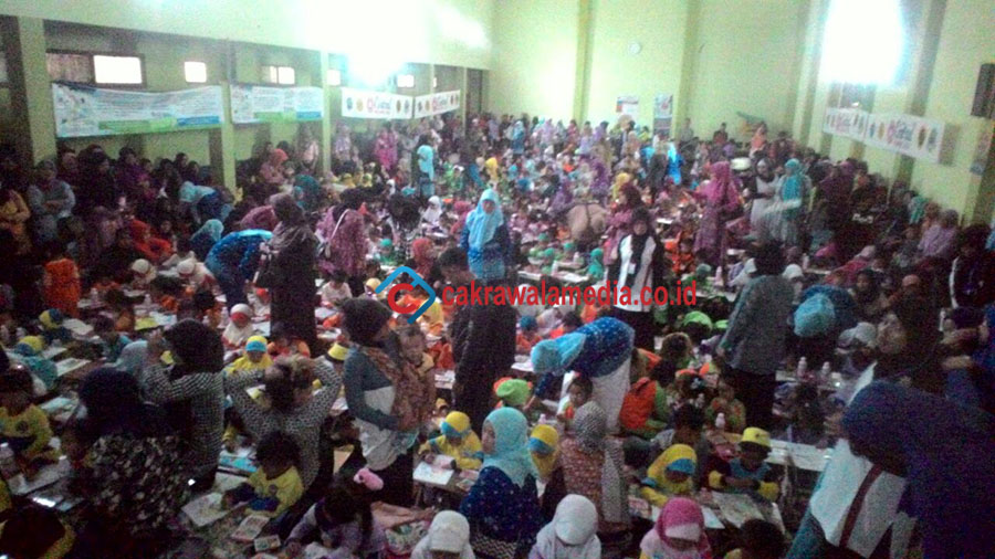 Meriahnya Hari Ibu Bersama Siswa PAUD di Malangbong