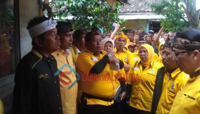 Pelantikan Ketua Golkar KBB di Rumah Nenek Tua