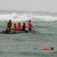 Tiga Mahasiswa Itenas Hilang Terseret Arus Pantai Batununggul