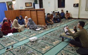 Asyiknya Berorganisasi di DKM Kampus