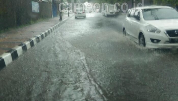 Duh! Banjir Cileuncang Kerap Genangi Jalan Kidang Pananjung Pangandaran