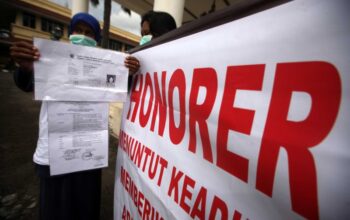 Gaji Guru Honorer Bulan Januari Telat Dibayarkan