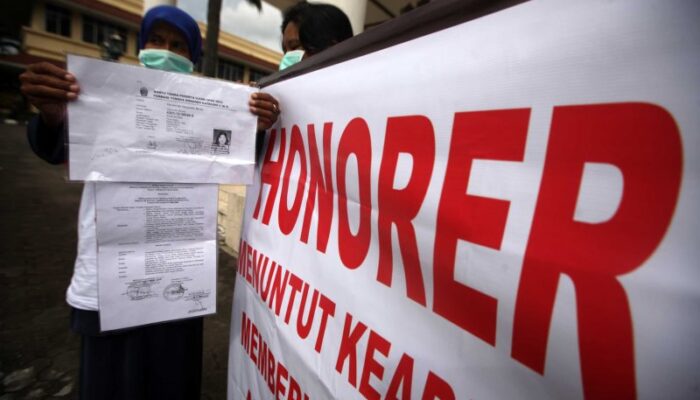 Gaji Guru Honorer Bulan Januari Telat Dibayarkan