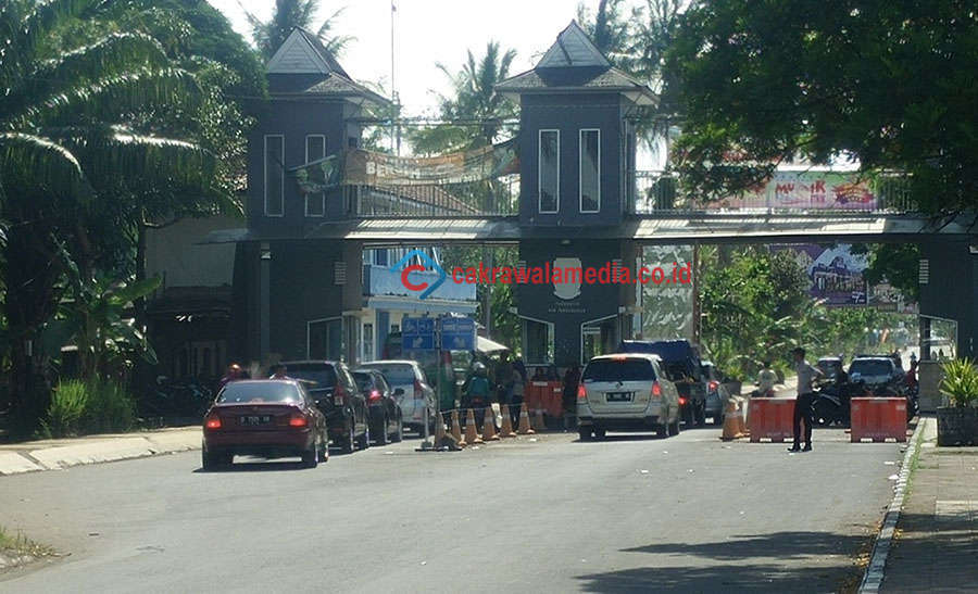 Hari Ke-2 Tahun 2017, Pantai Pangandaran Masih Ramai