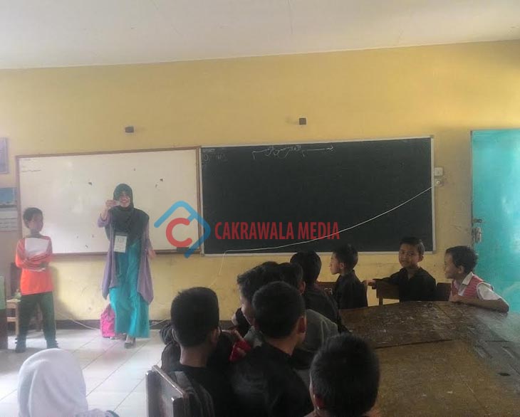 Pendidikan Dasar Cara Memilah Sampah Bagi Siswa SD