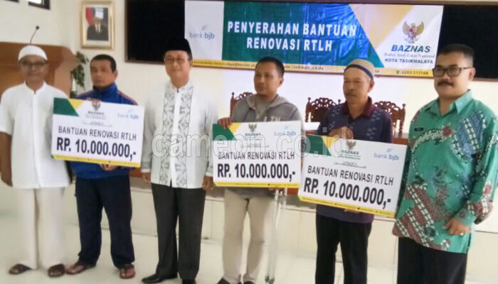 2017, BAZNAS Salurkan Bantuan Hibah Rp. 1.325.000.000