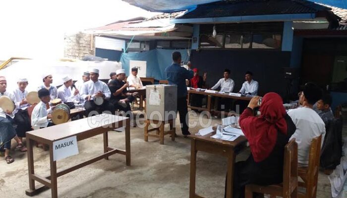 TPS 09 Pasirkaliki Usung Tema Santri