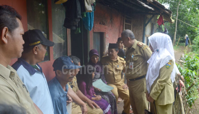 Peduli Kemanusiaan, Pemkab Tasik Santuni Keluarga Odah