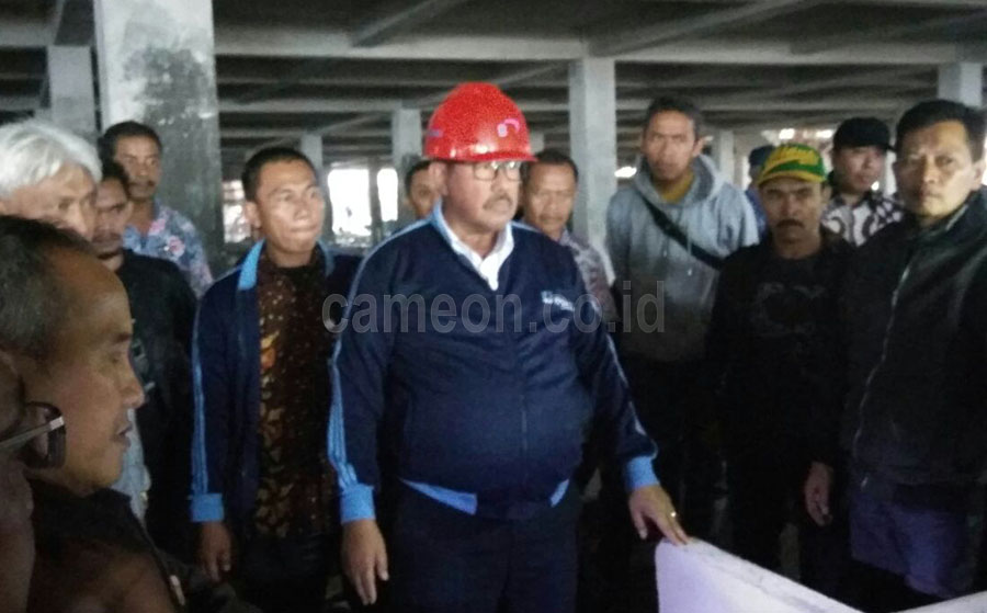 Abubakar Datangi PKL Pasar Panorama, Para PKL Urung Lakukan Aksi Unjuk Rasa