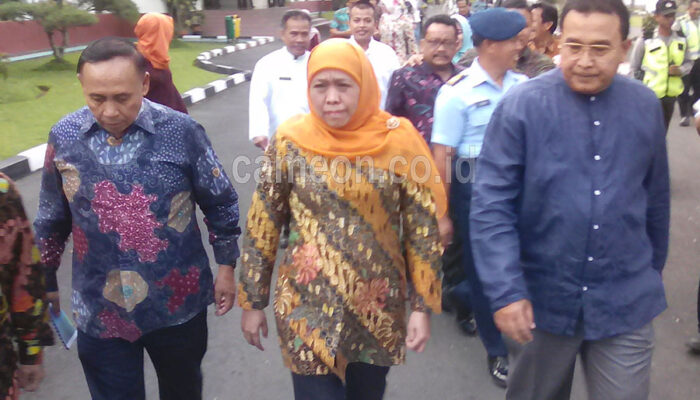 Demi Menunggu Mensos, Penerima Manfaat PKH Menunggu 8 Jam