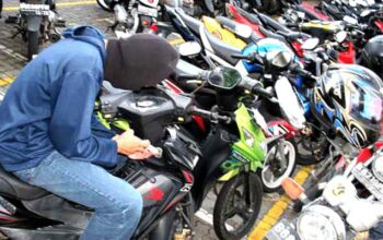 Dua Pemuda Nekad Curi Dua Unit Motor