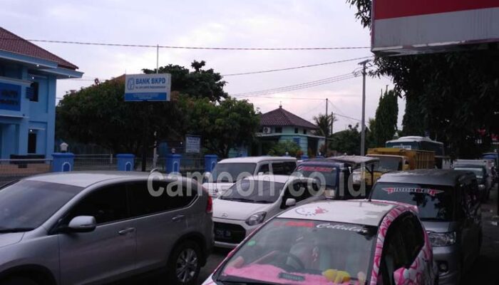 Jembatan Ciputrapinggan diperbaiki, Jalur Pangandaran Macet Parah 6 KM