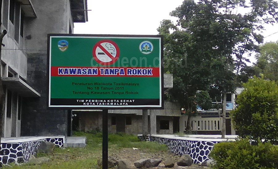 Kawasan Tanpa Asap Rokok Mulai Diterapkan di Komplek Balekota